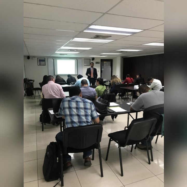 PhotoGrid 1571081446022 - Taller: "Tipologías y señales de alerta de Lavado de Dinero en Entidades Financieras"